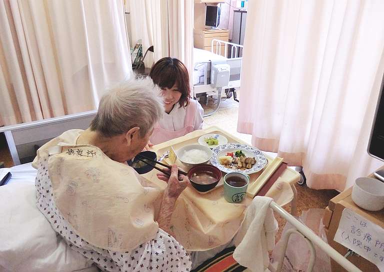 入院介助